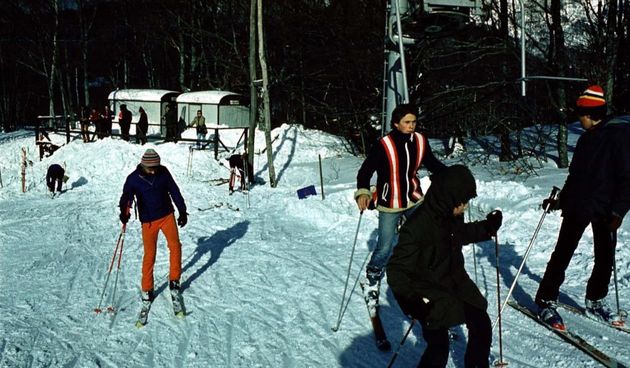 Baške Oštarije, skijaši