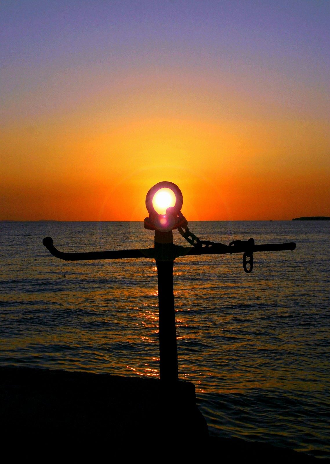 Sunce kroz usicu sidra