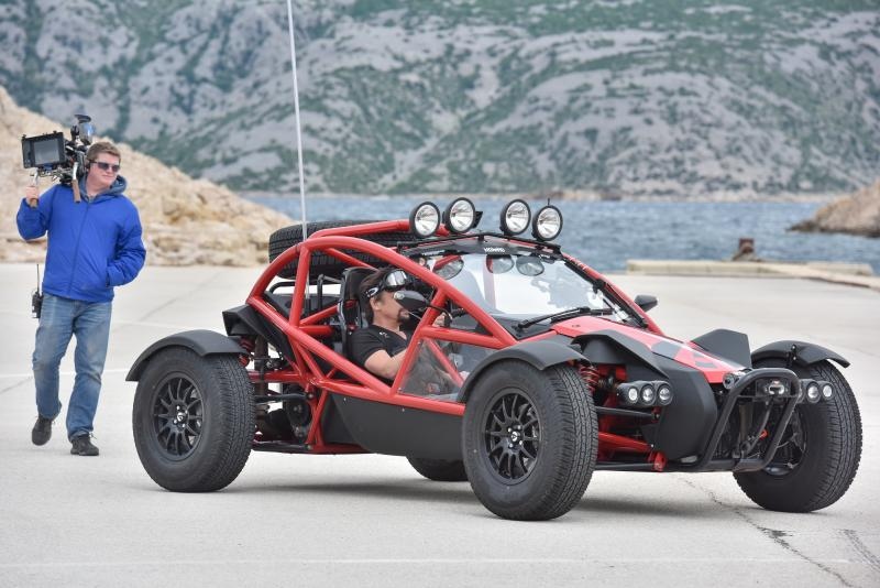 Jeremy Clarkson i Richard Hammond snimali u pritaništu Žigljen na Pagu