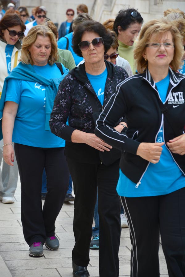 “Relaksice” u akciji “1000 koraka kroz 1000 ulica”, foto: Iva Perinčić “Relaksice” u akciji “1000 koraka kroz 1000 ulica”, foto: Iva Perinčić
