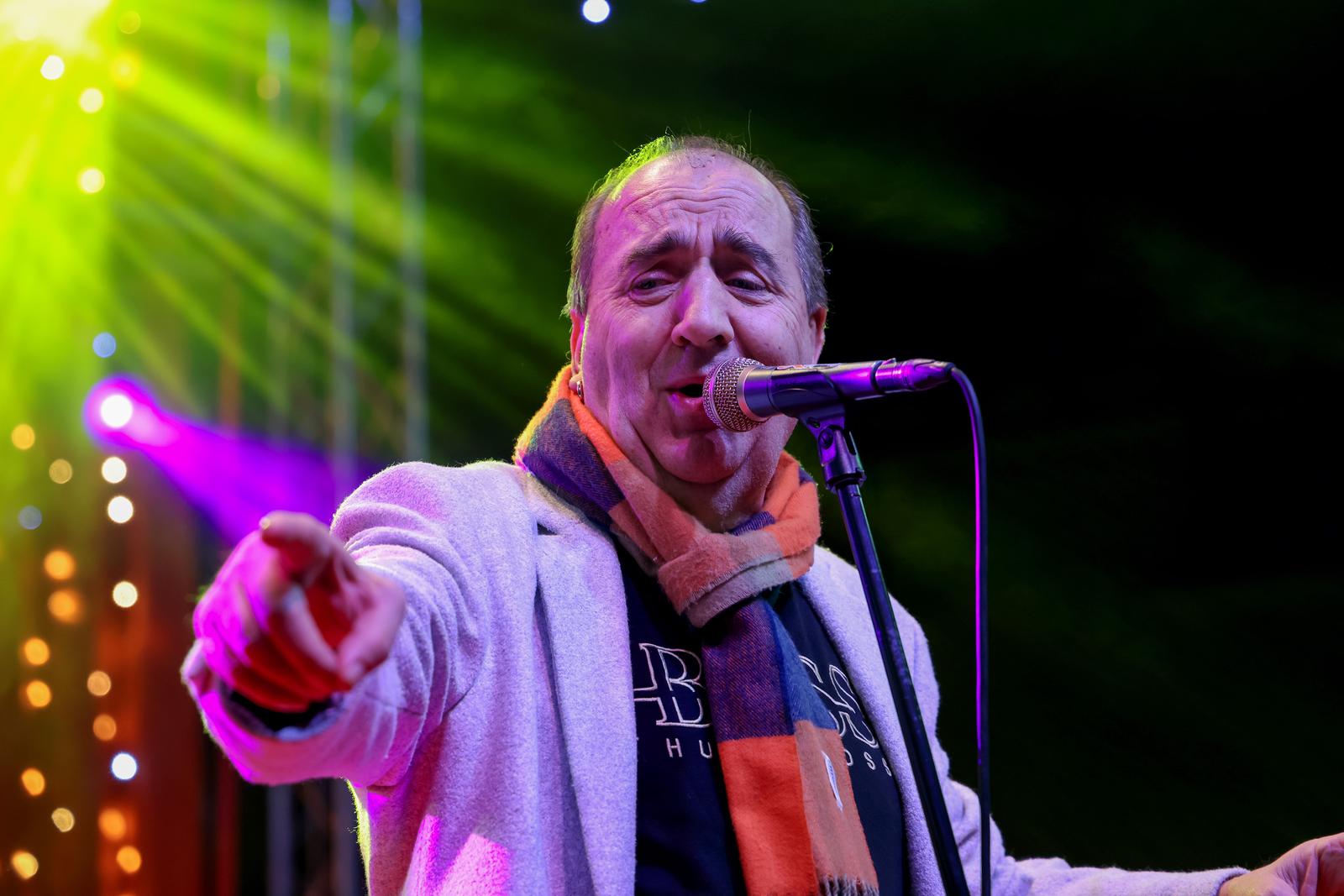 Mladen Grdović koncertom otvorio Advent u Zadru