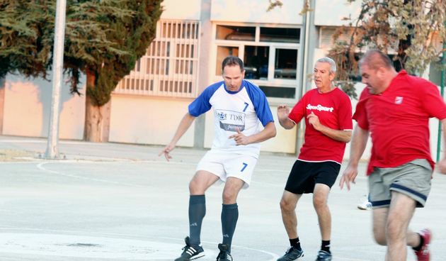 Na Stanovima se uz boćarski turnir održao i revijalni nogometni turnir. Osim prijavljenih ekipa, snage su ponovno odmjeravali liječnici Opće bolnice Zadar i predstavnici poglavarstva  Grada Zadra.