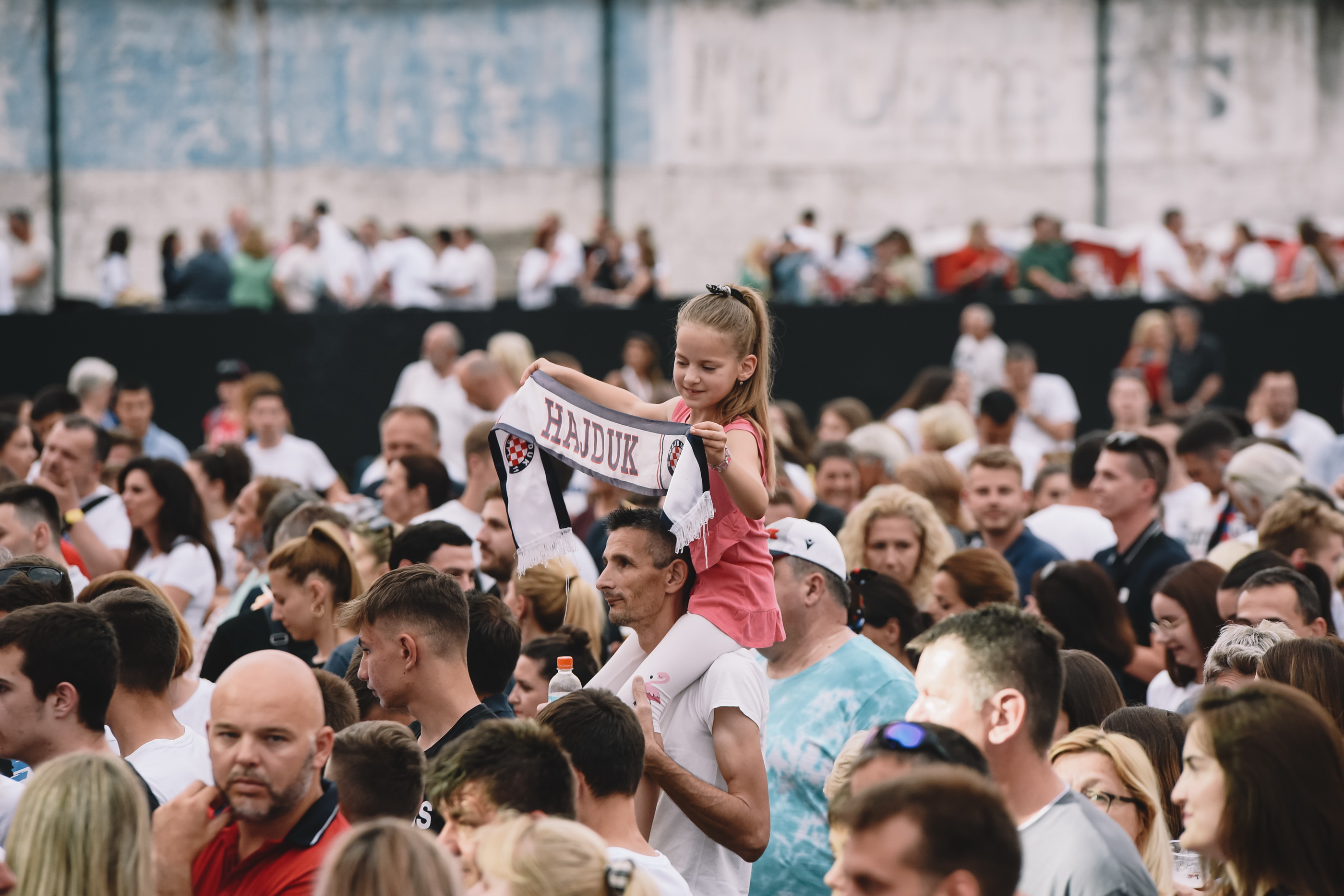 Stari Plac: Mišo Kovač i prijatelji priredili nezaboravan koncert