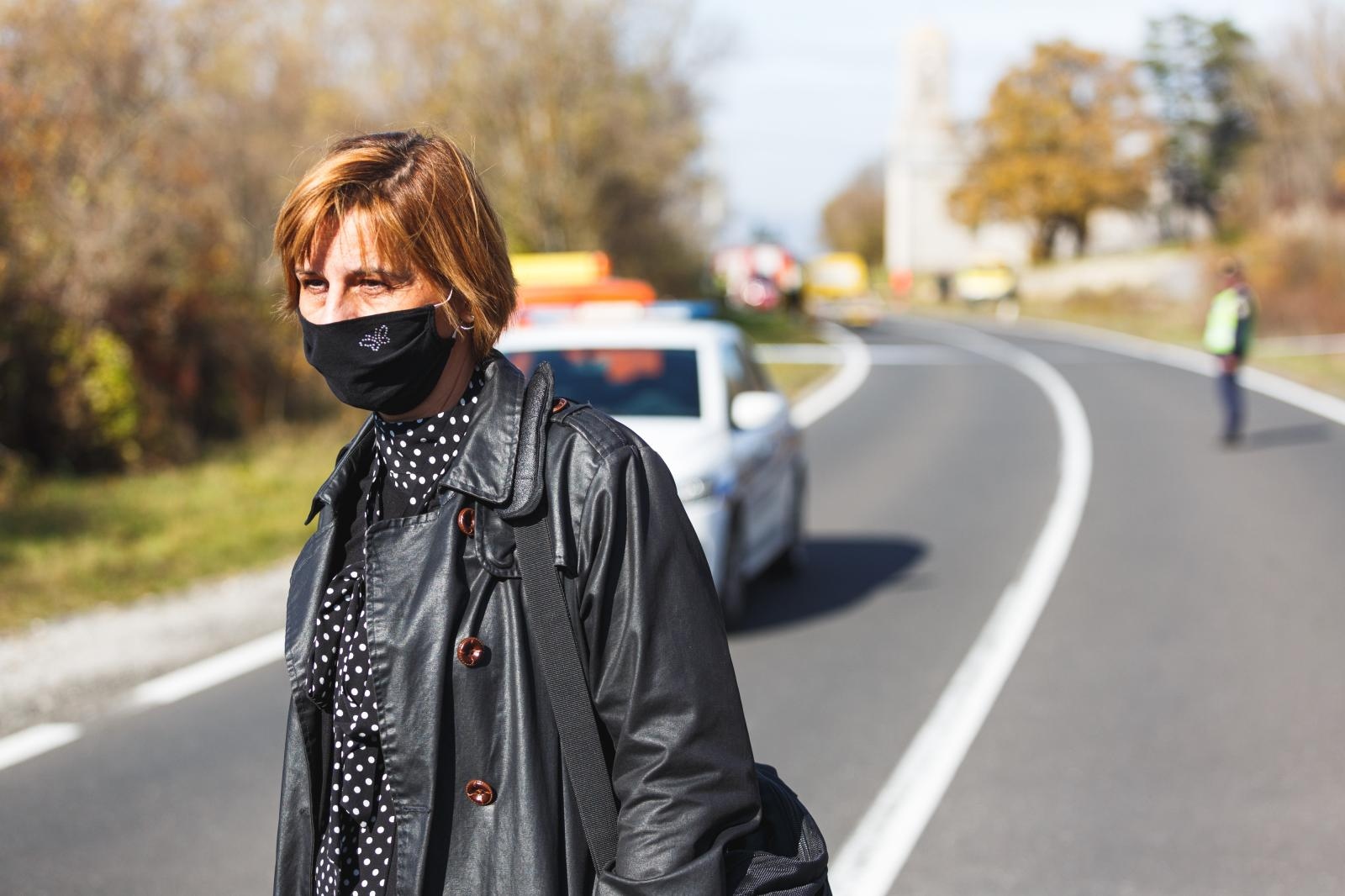 Jošani: Tri osobe poginule u frontalnom sudaru između dva automobila Jošani: Tri osobe poginule u frontalnom sudaru između dva automobila