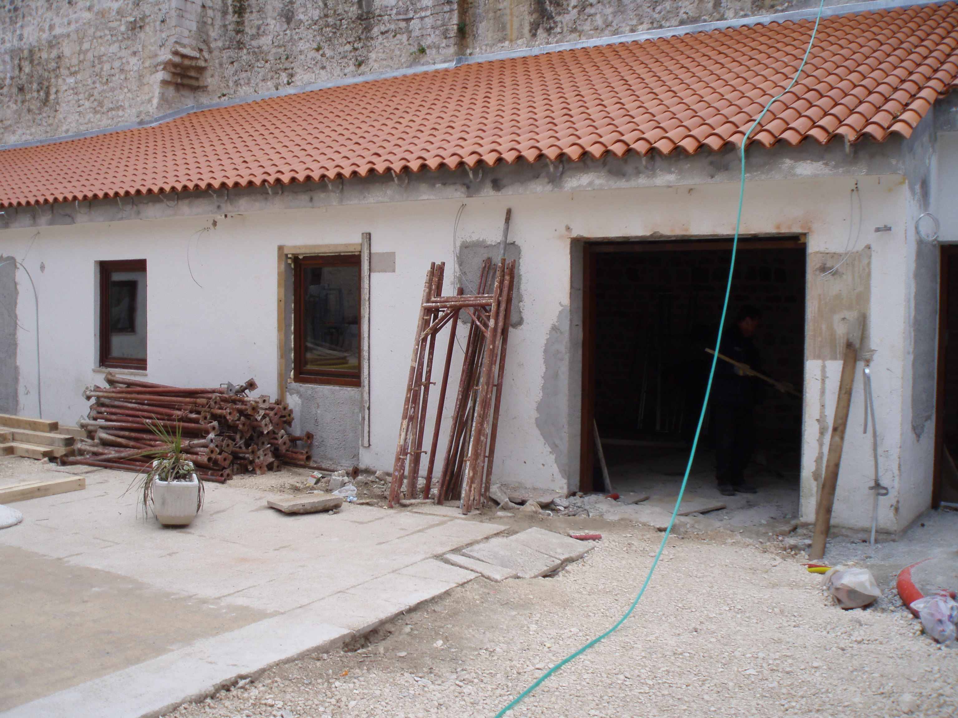 OLYMPUS DIGITAL CAMERA