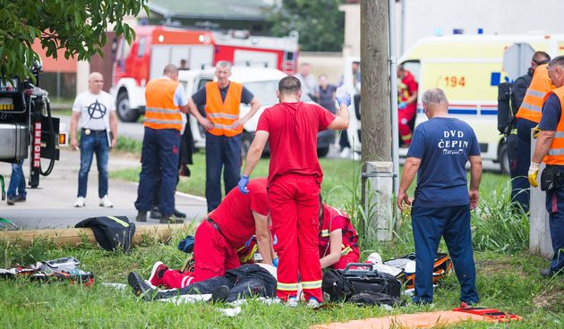 Uznemirujuće fotografije: Dvojica djelatnika Vodovoda smrtno stradala u Čepinu!