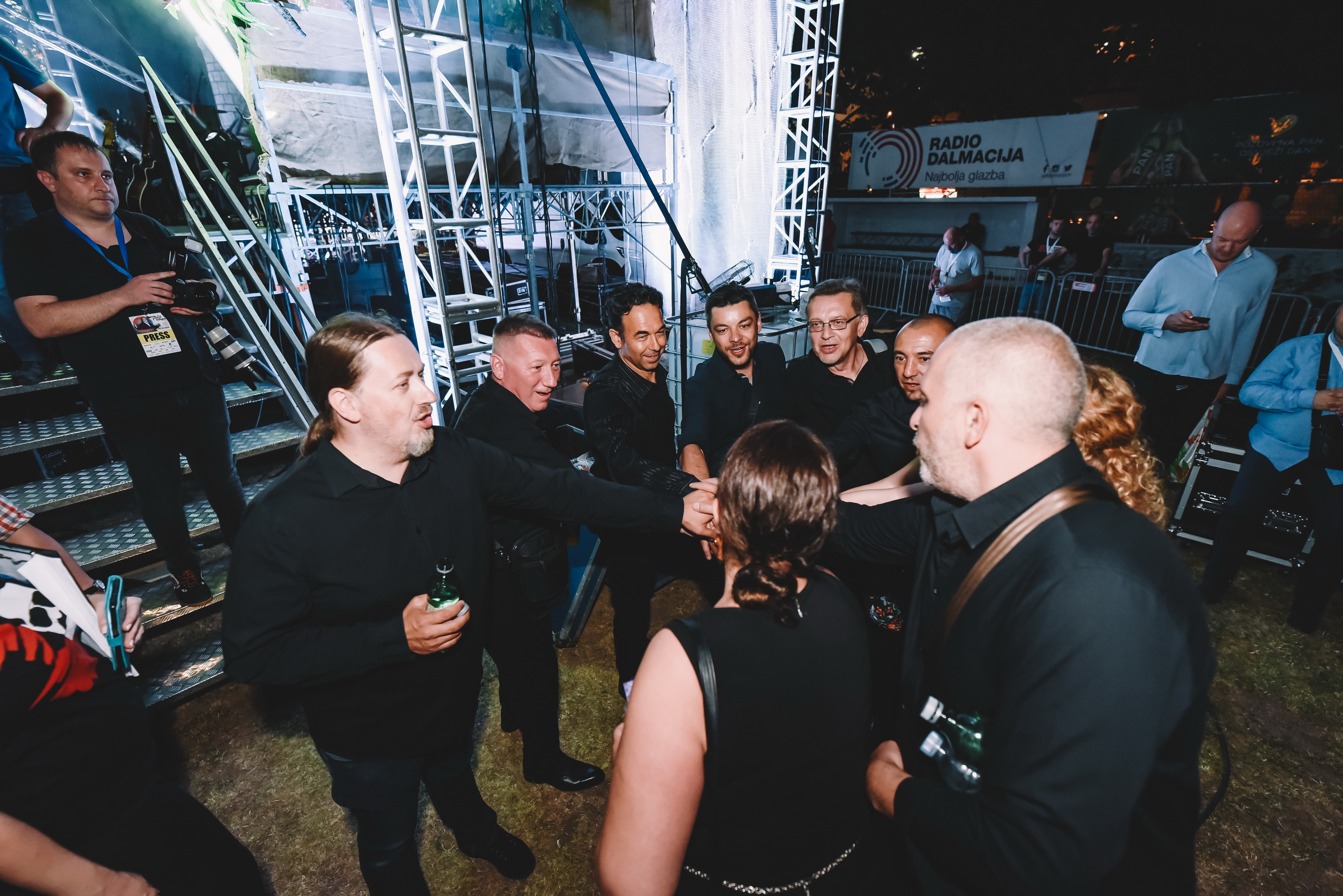 Stari Plac: Mišo Kovač i prijatelji priredili nezaboravan koncert