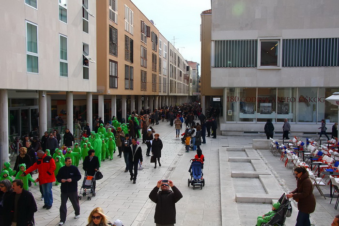 Karnevalić Radija 057, 8. veljače 2013. foto: Čedo Kaica Karnevalić Radija 057, 8. veljače 2013. foto: Čedo Kaica