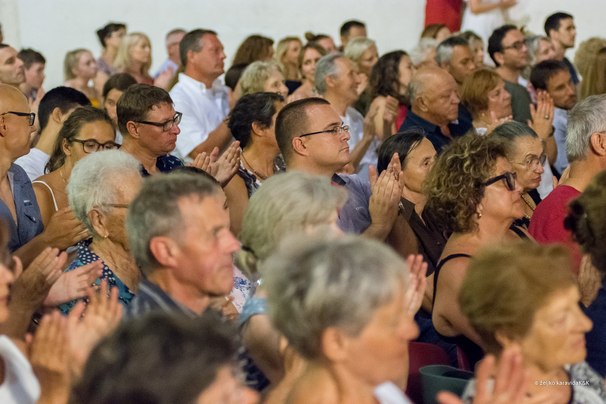 Società Filarmonia iz Italije za kraj Glazbenih večeri u sv. Donatu Società Filarmonia iz Italije za kraj Glazbenih večeri u sv. Donatu