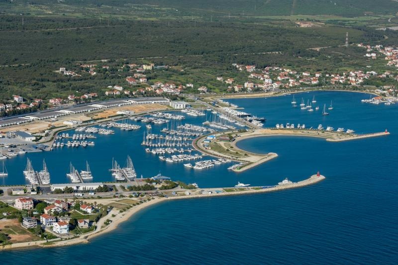 Let iznad Sukošana i Marine Dalmacija, Foto: Dino Stanin/PIXSELL Let iznad Sukošana i Marine Dalmacija, Foto: Dino Stanin/PIXSELL