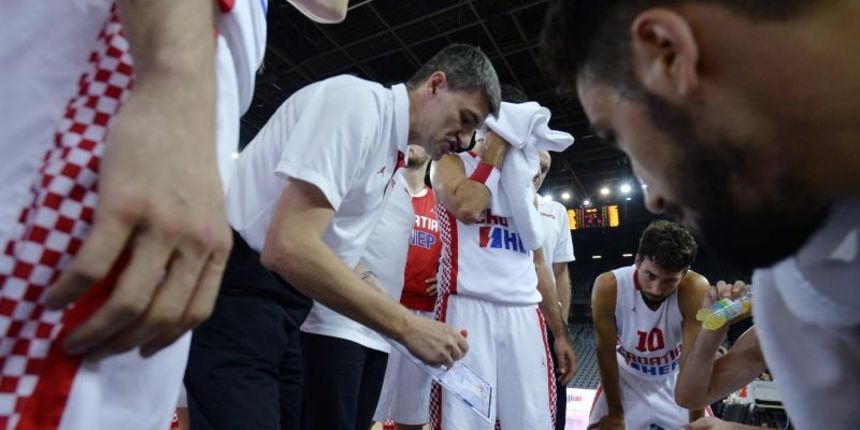 Arena Zagreb, Zagreb – Pripremni turnir za EuroBasket 2015., Hrvatska – BiH. Photo: Igor Kralj i Marko Lukunic/PIXSELL Arena Zagreb, Zagreb – Pripremni turnir za EuroBasket 2015., Hrvatska – BiH. Photo: Igor Kralj i Marko Lukunic/PIXSELL