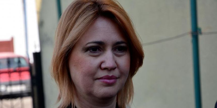 Ministrica Milanka Opacic posjetila je udomiteljsku obitelj Balicic kako bi zajedno s predstavnicima UNICEFa urucila vrijednu donaciju opreme za djecu. Inace, u suradnji s Ministarstvom socijalne politike i mladih, UNICEF je donirao opremu za djecu za uk