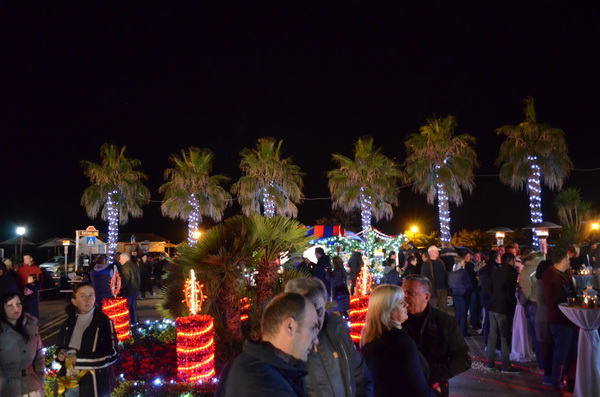 Advent na Viru: Sveta Luce razveselila virske mališane, upaljena treća adventska svijeća Advent na Viru: Sveta Luce razveselila virske mališane, upaljena treća adventska svijeća