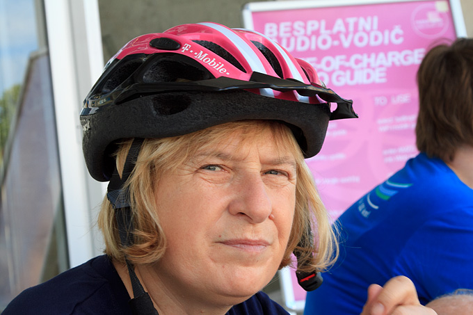 Image 892633 (auto) Image 892633 (auto)