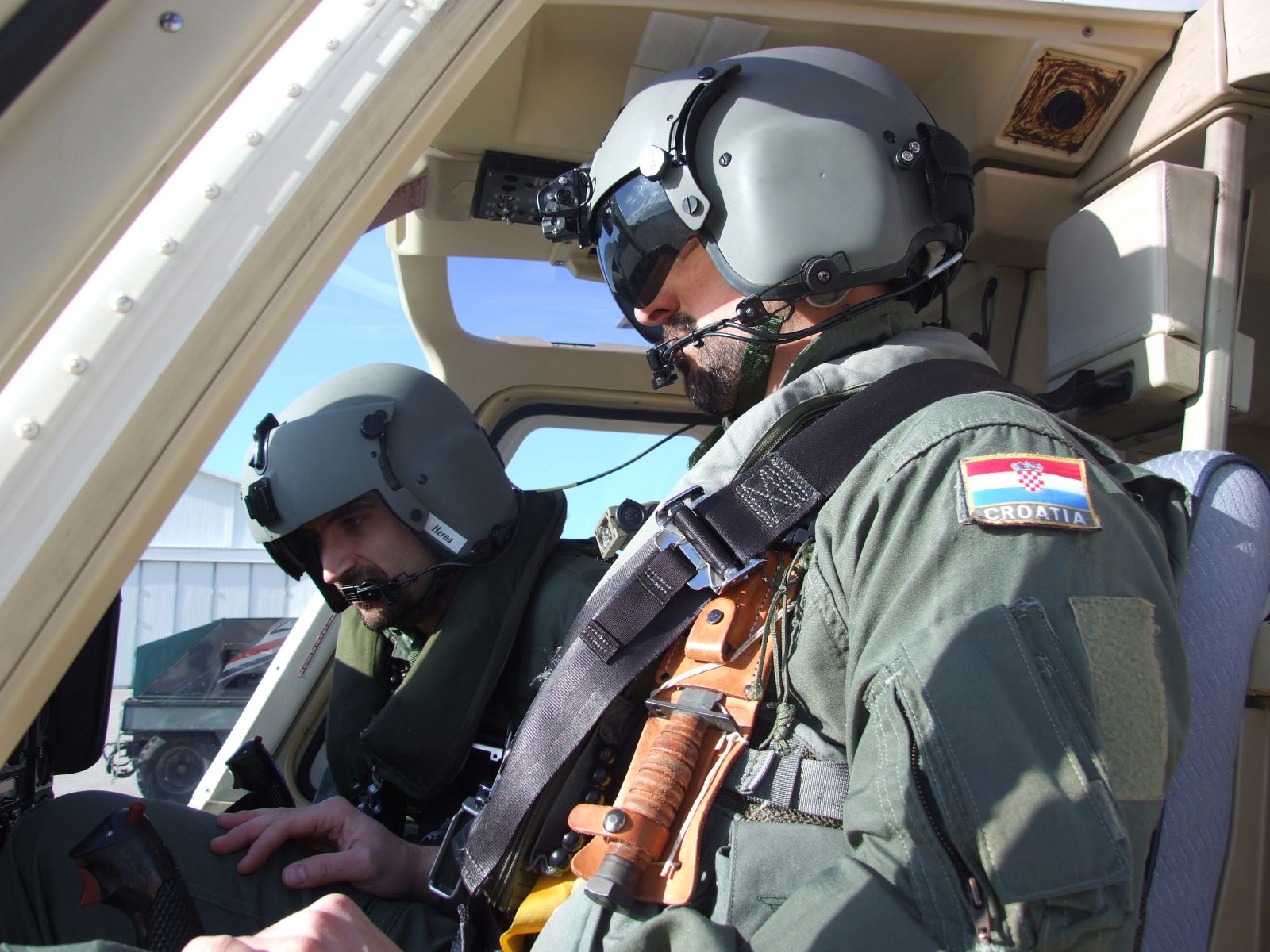 Češki piloti završili obuku u bazi Zemunik