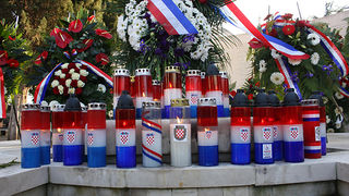 Image 1040179 (auto)