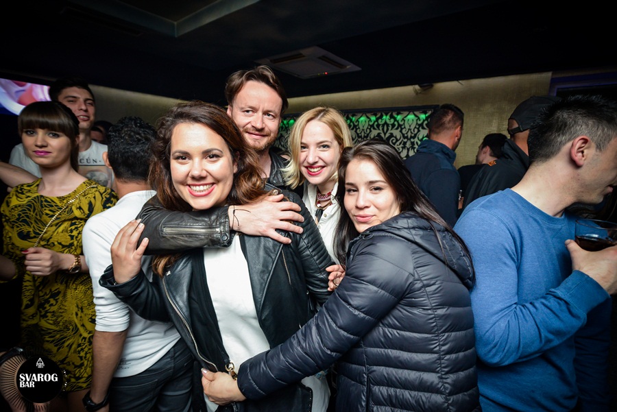 Subotnji party u Svarog baru