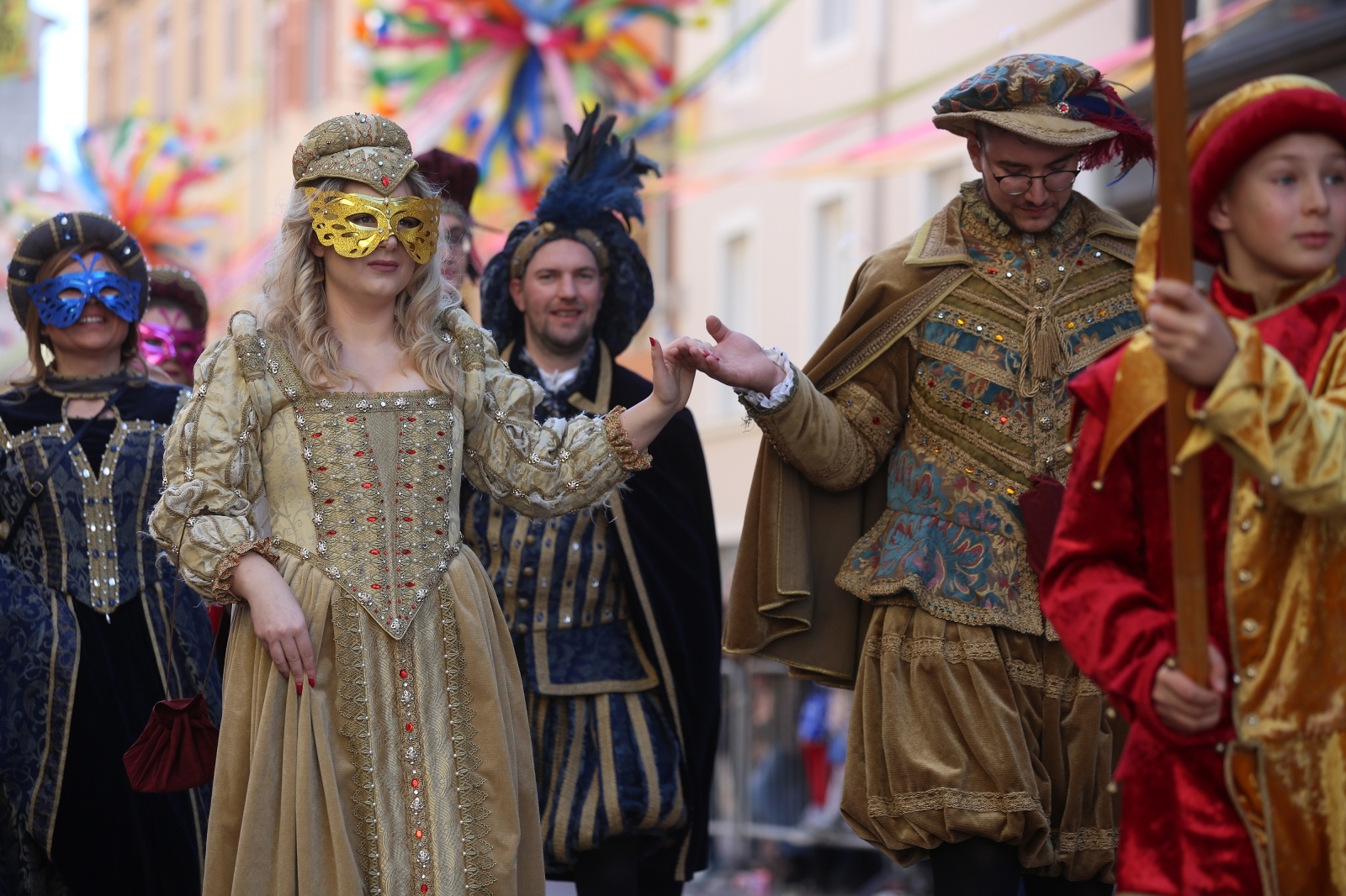 Velika karnevalska povorka u Rijeci: Više od 10.500 maškara prodefiliralo Korzom