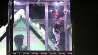 Image 379313 (auto) Image 379313 (auto)