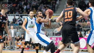 HT Premijer liga: 9. kolo: KK Zadar – GKK Šibenik 81-72. Preston Knowles