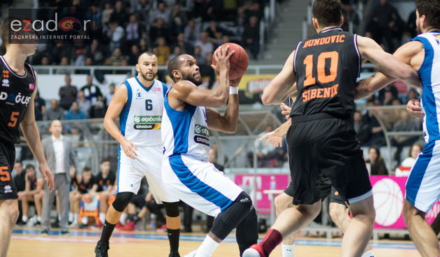HT Premijer liga: 9. kolo: KK Zadar – GKK Šibenik 81-72. Preston Knowles