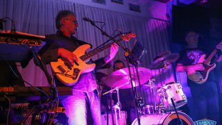 Friday Night Live: Cotton Club @ Famous Beach Bar & Grill 21. listopada 2016. Friday Night Live: Cotton Club @ Famous Beach Bar & Grill 21. listopada 2016.