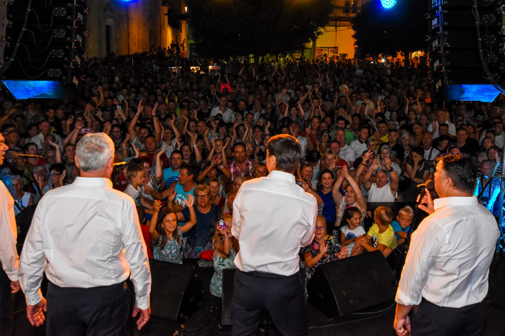 Proslava Velike Gospe u Pagu uz nastup klape Intrade Proslava Velike Gospe u Pagu uz nastup klape Intrade