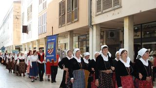 smotra folklora; etno dani