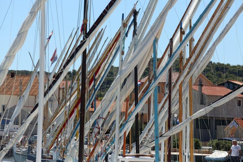 Betina: Regata na latinsko idro “Za dušu i tilo”. Photo: Duško Jaramaz/PIXSELL