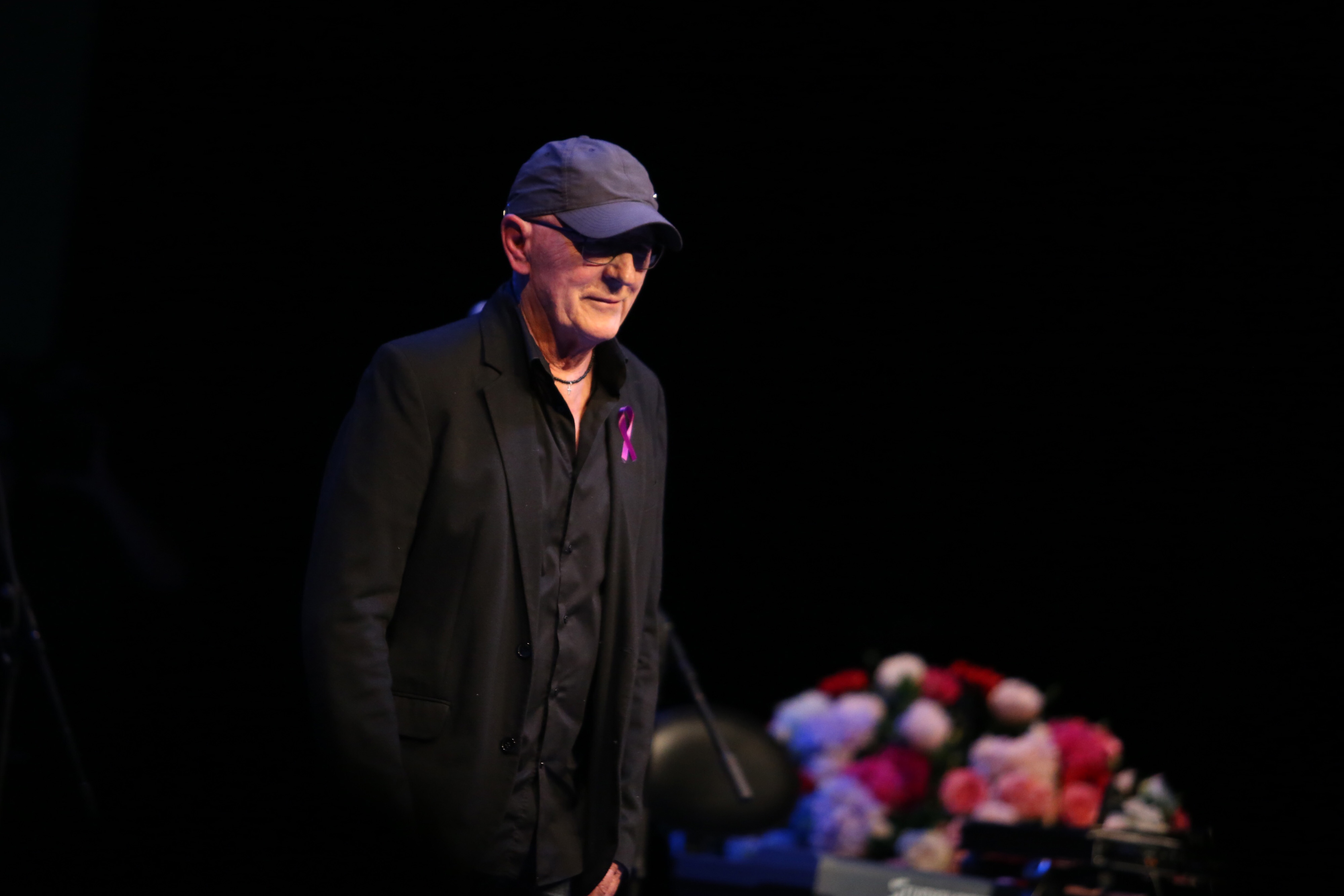 Koncertom ‘Vjeruj u ljubav’ obilježena 50. godišnjica Županijske lige protiv raka: zapjevao i Oliver Dragojević Koncertom ‘Vjeruj u ljubav’ obilježena 50. godišnjica Županijske lige protiv raka: zapjevao i Oliver Dragojević