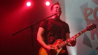 U velikoj dvorani Doma sportova, u organizaciji Udruge HUHIV povodom Svjetskog dana AIDS-a i ukazivanja na probleme AIDS-a i HIV-a, znanje, zastitu i zdravlje odrzan je 12. Pozitivan koncert. Koncert Bajaga i Instruktori. Photo: Borna Filic/PIXSELL