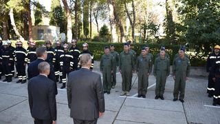 U Divuljama održana tematska sjednica premijera i župana o požarnoj sezoni U Divuljama održana tematska sjednica premijera i župana o požarnoj sezoni