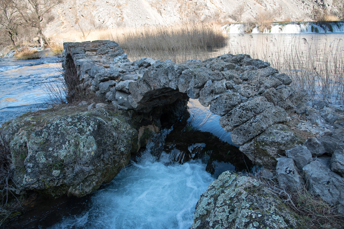 Rijeka Krupa i Kudin most