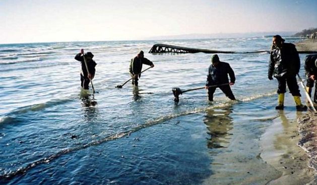 Crno more – ekocid/Foto: mekemarine.com