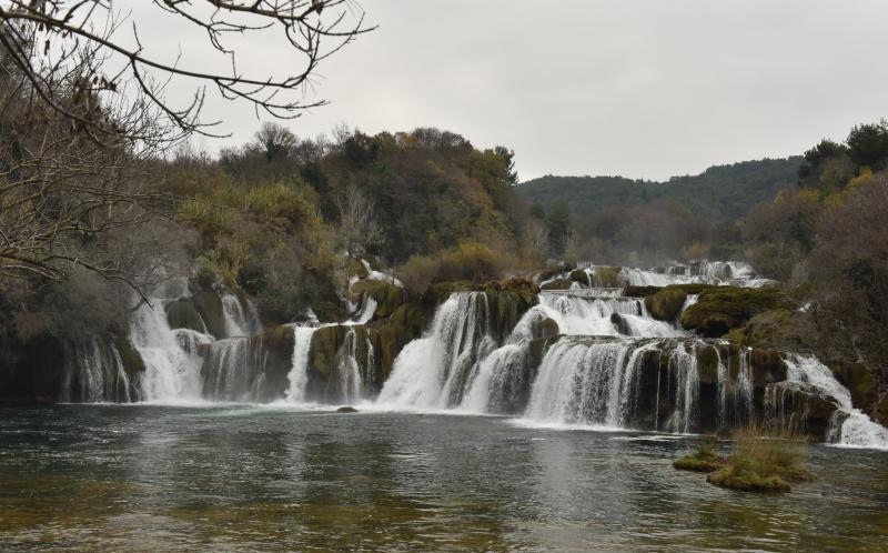 Skradinski buk – Jesenska idila u Nacionalnom parku Krka. Photo: Hrvoje Jelavic/PIXSELL Skradinski buk – Jesenska idila u Nacionalnom parku Krka. Photo: Hrvoje Jelavic/PIXSELL