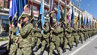 Knin: Generalna proba mimohoda uoči sutrašnje proslave 21. obljetnice VRA Oluja Knin: Generalna proba mimohoda uoči sutrašnje proslave 21. obljetnice VRA Oluja