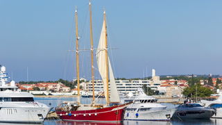 Image 380481 (auto) Image 380481 (auto)