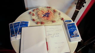 Callegro: Otvorenje izložbe “Samo je more moje znalo” autorica Jadranke Čikić i Vlaste Pešut Callegro: Otvorenje izložbe “Samo je more moje znalo” autorica Jadranke Čikić i Vlaste Pešut