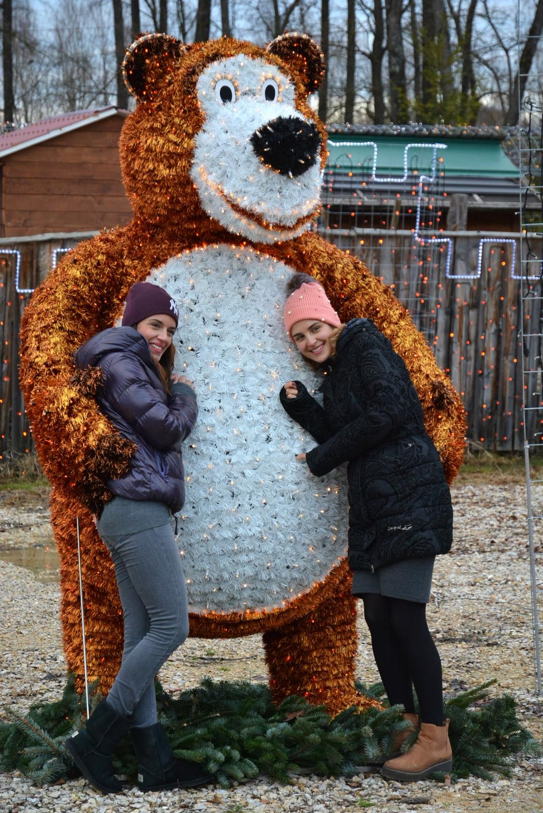 Uz 2,5 milijuna lampica zasjala ovogodišnja božićna bajka u Salajlandu Uz 2,5 milijuna lampica zasjala ovogodišnja božićna bajka u Salajlandu