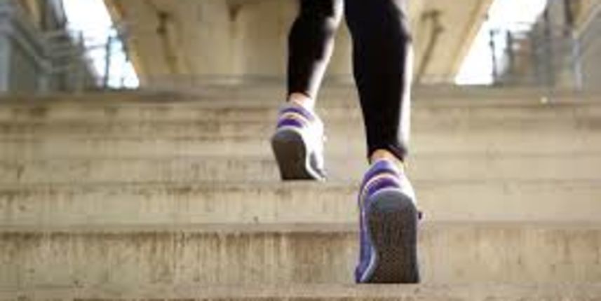 Stepenice, vježbanje, trčanje, fitness Stepenice, vježbanje, trčanje, fitness