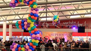 Image 685883 (auto) Image 685883 (auto)