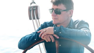 Kod otoka Prvića snimljen spot za pjesmu “Plovim” Tomislava Bralića i klape Intrade!