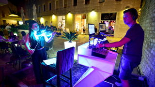 TEATRO BAR Otvorenje ljetne terase uz Violina energy performance TEATRO BAR Otvorenje ljetne terase uz Violina energy performance