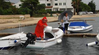 Otok Vir gotovo je potopljen uslijed jakog kišnog i grmljavinskog nevremena koje traje već drugi dan, Photo: Damir Špehar/PIXSELL Otok Vir gotovo je potopljen uslijed jakog kišnog i grmljavinskog nevremena koje traje već drugi dan, Photo: Damir Špehar/PIXSELL