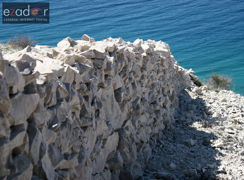 Metajna: Pag Island Star Trekk- Life on Mars Edition Metajna: Pag Island Star Trekk- Life on Mars Edition