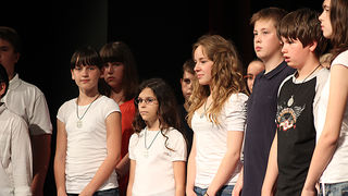 Image 888145 (auto) Image 888145 (auto)