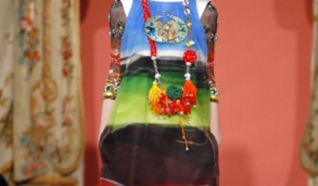 DEFILE CHRISTIAN LACROIX HAUTE COUTURE PRINTEMPS-ETE 2009

 FASHION SHOW CHRISTIAN LACROIX HAUTE COUTURE  S/S 2009