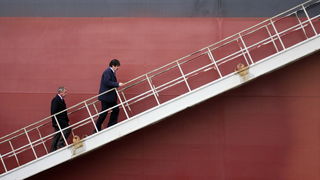 Rijeka, 251011.
U rijeckom brodogradilistu 3. maj danas je Tankerska plovidba Zadar preuzela tanker Vinjerac porinut krajem svibnja. Rijec je o drugom istovjetnom tankeru izgradjenom u 3. maju za zadarskog narucitelja. Sluzi za prijevoz nafte, naftnih pre Rijeka, 251011.
U rijeckom brodogradilistu 3. maj danas je Tankerska plovidba Zadar preuzela tanker Vinjerac porinut krajem svibnja. Rijec je o drugom istovjetnom tankeru izgradjenom u 3. maju za zadarskog narucitelja. Sluzi za prijevoz nafte, naftnih pre