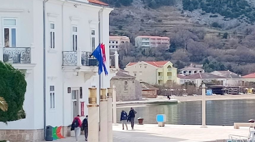 grad pag dom kulture