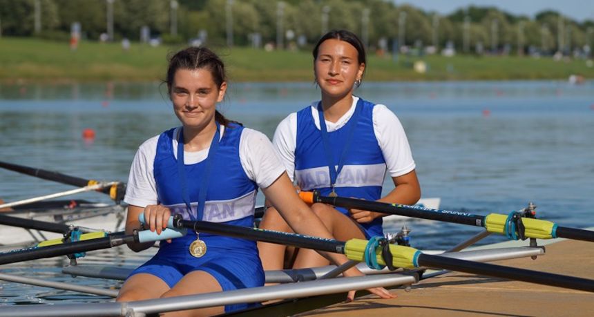 Sara Žuvanić i Ivana Sladić Sara Žuvanić i Ivana Sladić